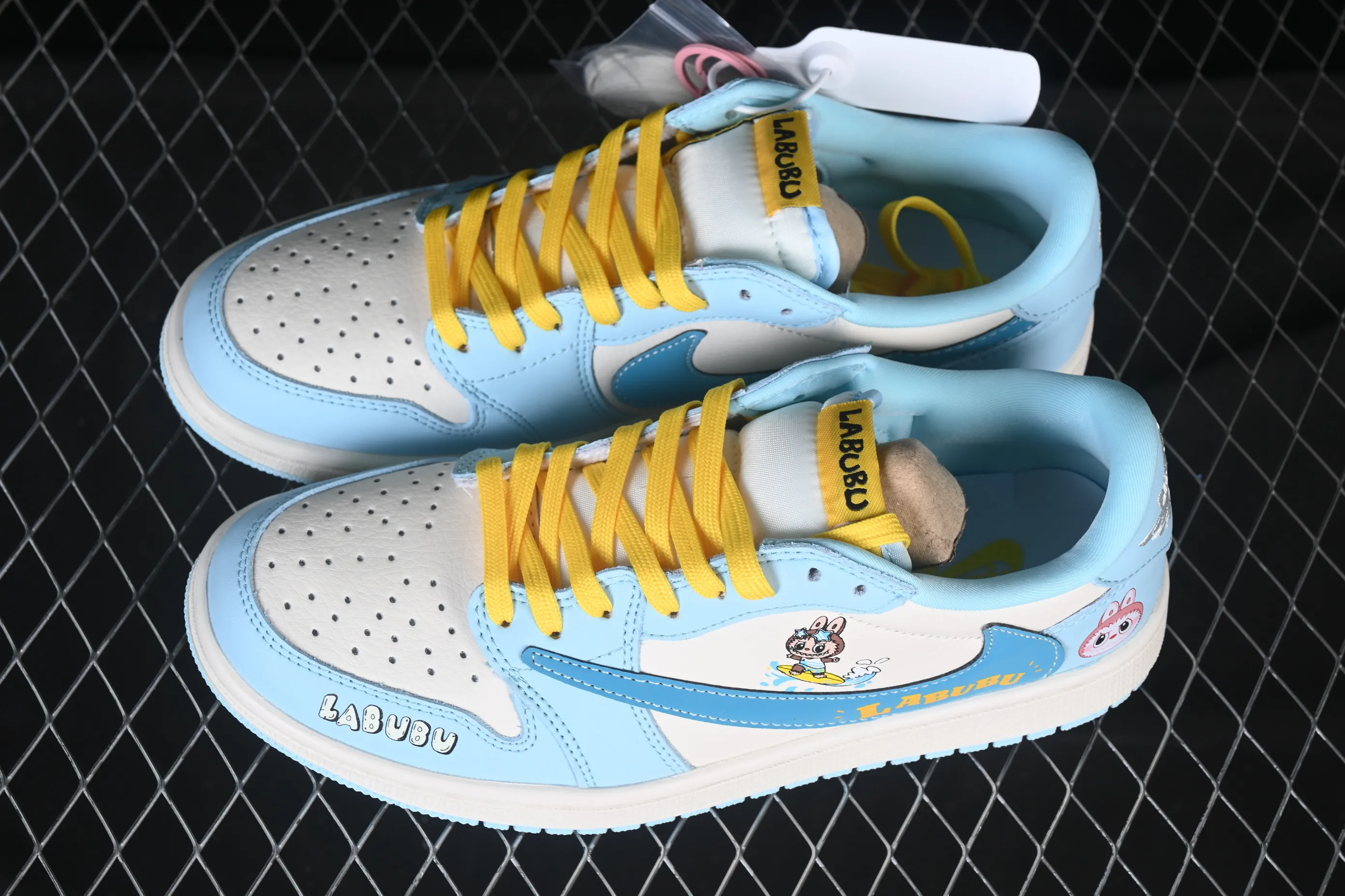 All categories Air Jordan Jordan series basketball shoes Air Jordan 1 Low High-end customized low-top sneakers Travis Scott x Fragment Design x Air Jordan 1 Low OG SP AJ1 Joe 1 Labbu joint low-top cultural casual sneakers LD2028-054